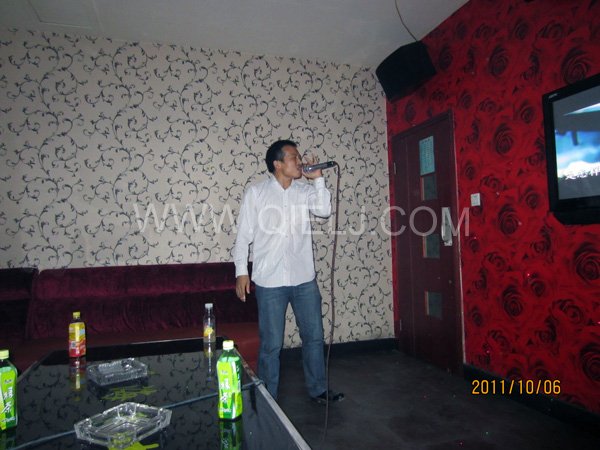 2011年10月，鄭州企鵝糧油機(jī)械有限公司--外貿(mào)部，十一國慶節(jié)團(tuán)體活動！(圖12)