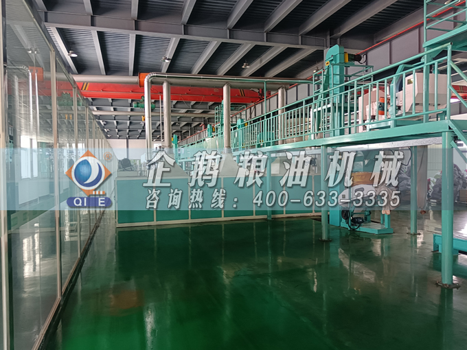 企鵝牌茶籽油雙螺桿榨油機(jī)，用心制造獲得客戶認(rèn)可(圖2)